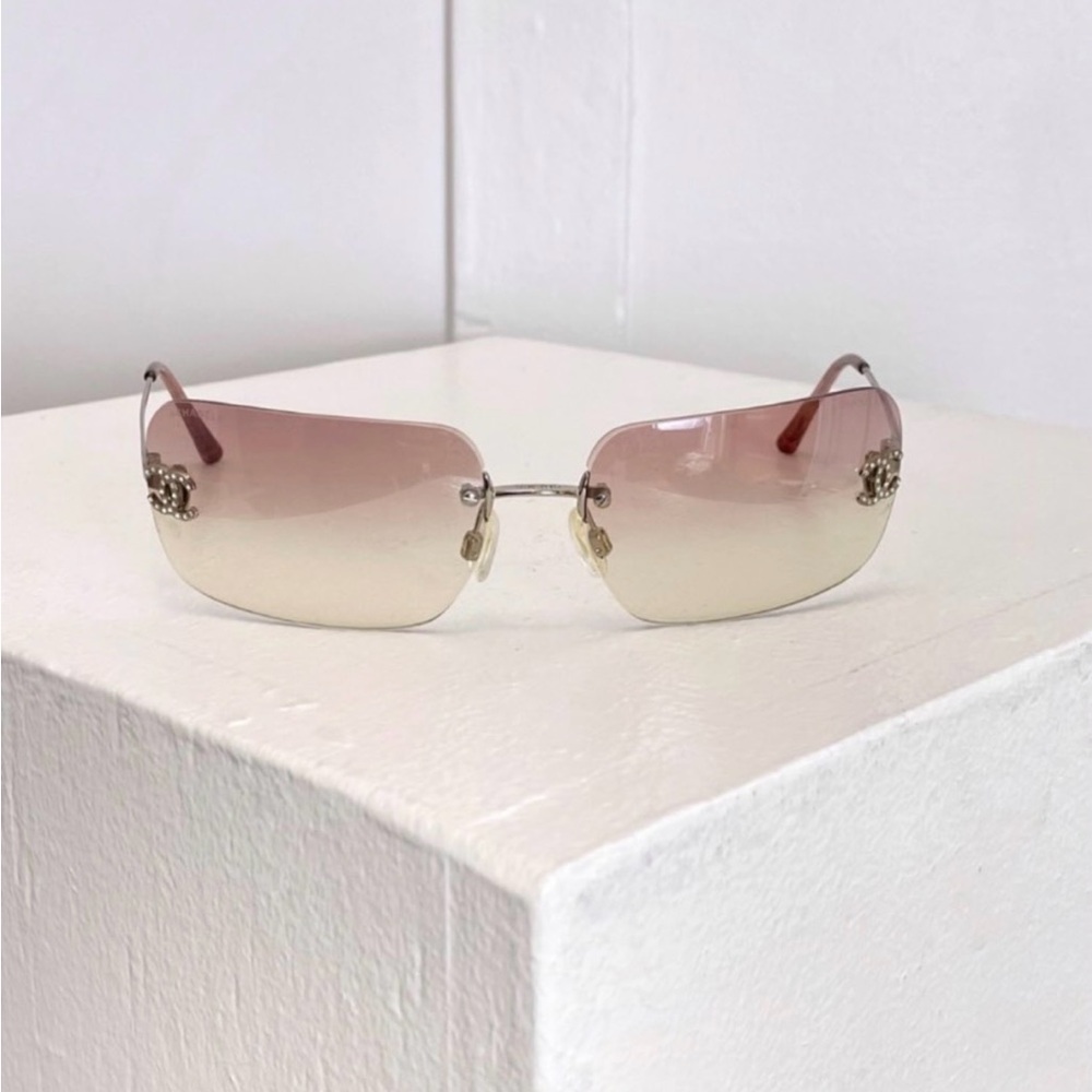 Chanel Gradient Y2K Sunglasses